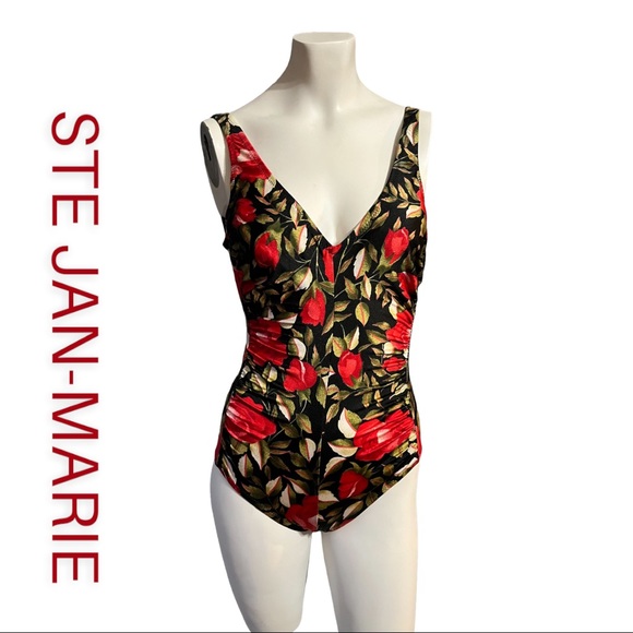 STE Jan-Marie swimsuit - Picture 2 of 10